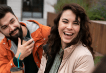 Pequenos Encontros Moldam Nossas Vidas